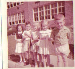 Off to First Grade Sept 1955
Nancy Connors, Frazer Shipman Candy Ward, Christine Carr and ?
